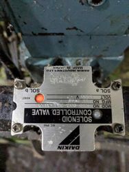 Tôi cần mua van thủy lực daikin điện 110V